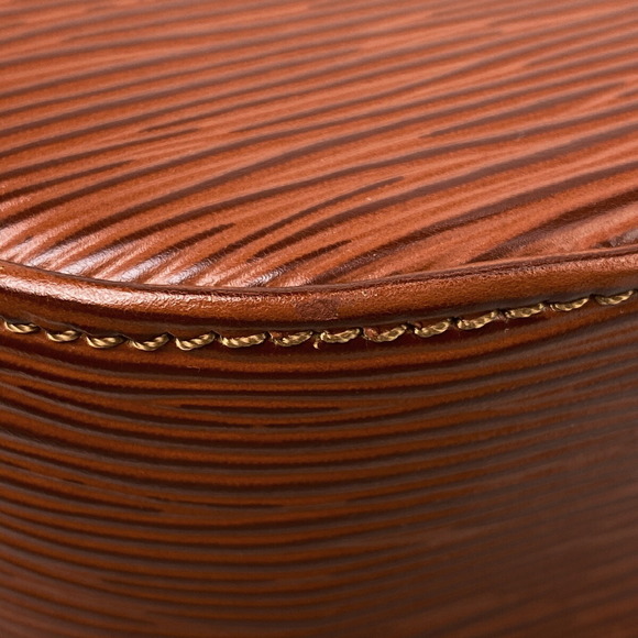 Louis Vuitton Saint Cloud Epi Shoulder Bag Kenya Brown - Picture 2 of 7